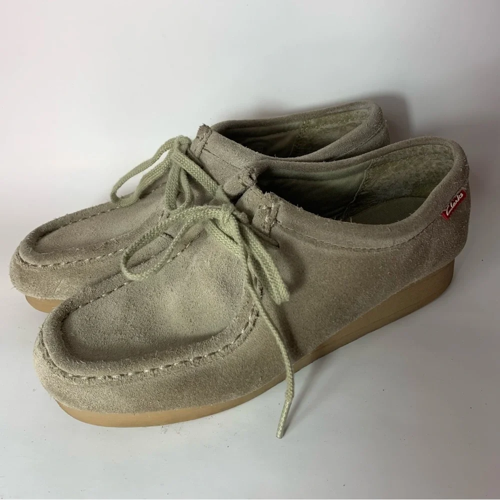 Clarks Classic Wallabee Chukka Maple Suede Shoes Lace Up